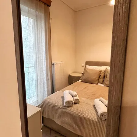 H&H Cozy Retreat Apartment Piraeus Exterior photo