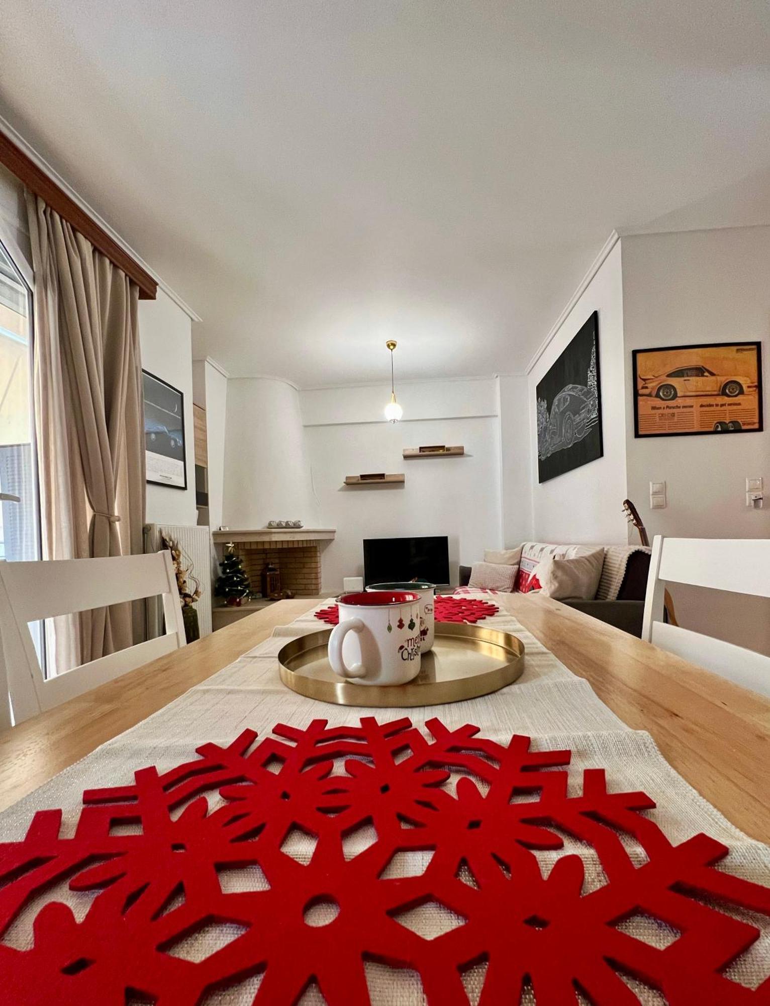 H&h Cozy Retreat Apartment Piraeus